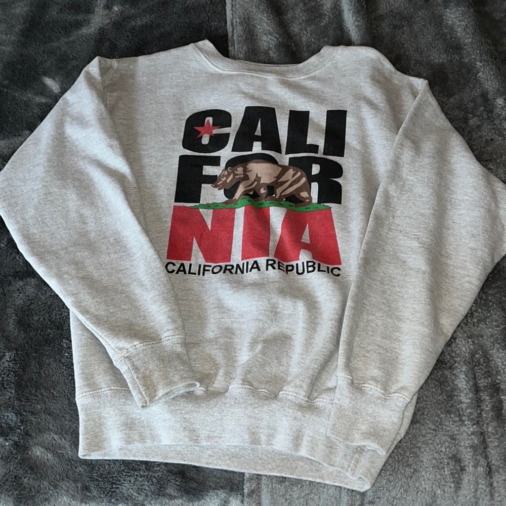 California Republic Crewneck
